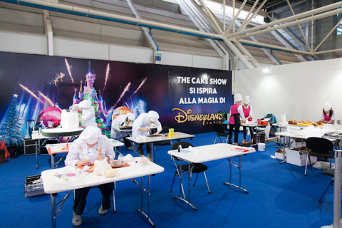 Disneyand_CakeShow