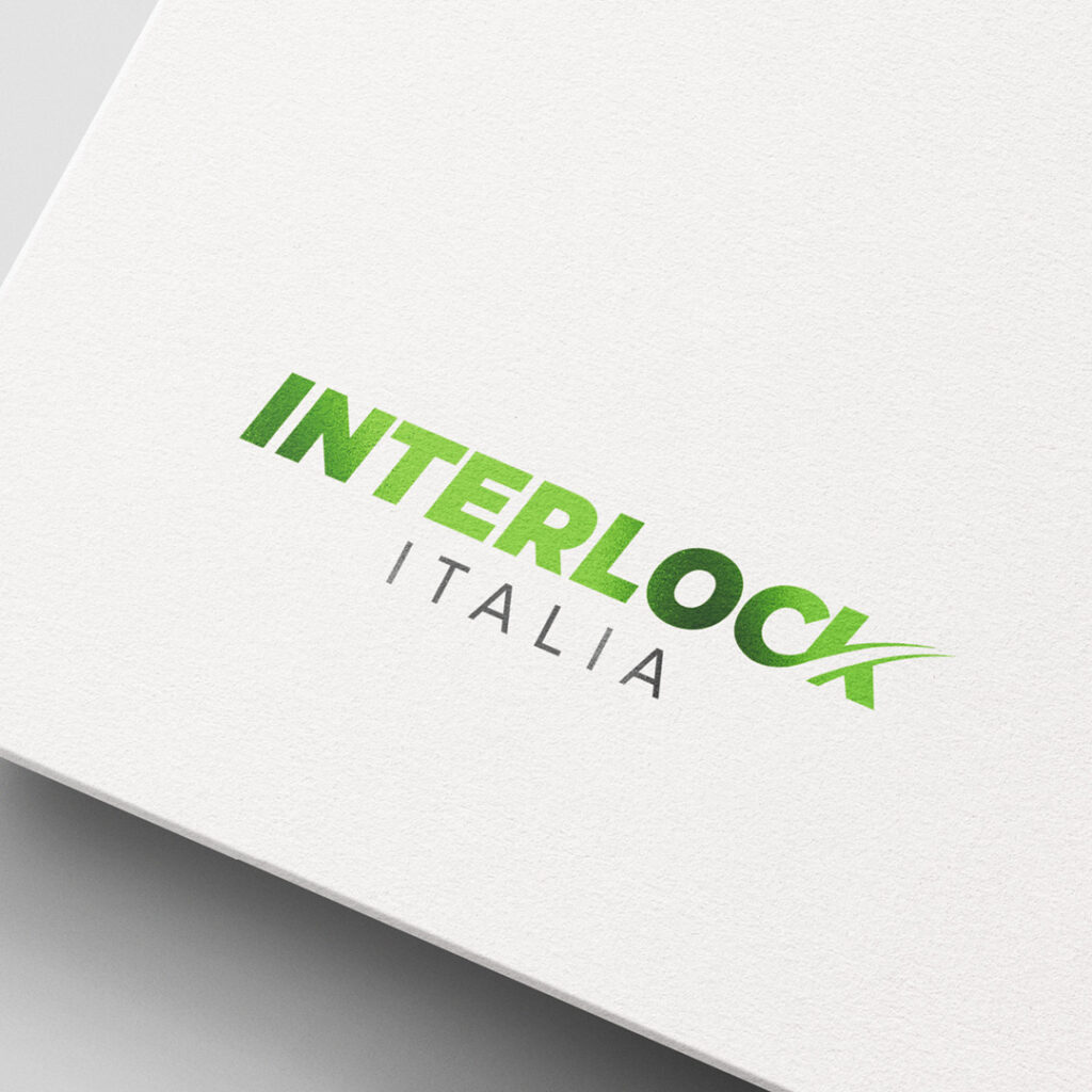 Interlock Italia - Abbiamo sviluppato un progetto integrato che ha toccato tutti i principali strumenti di comunicazione. Siamo partiti dal naming e da un logo ad alto impatto visivo, per poi costruire una brand identity coordinata comprensiva di carta intestata, biglietti da visita e template PowerPoint.